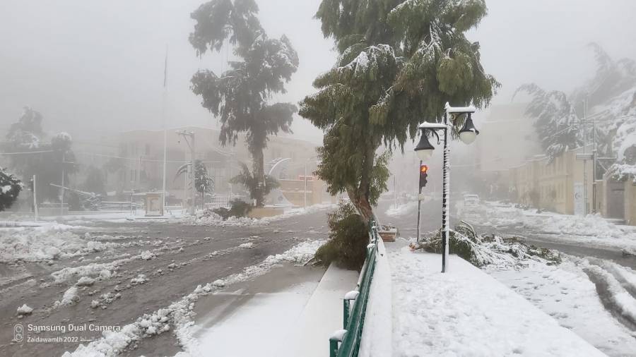 محافظ البلقاء: جميع الطرق الرئيسة سالكة بحذر