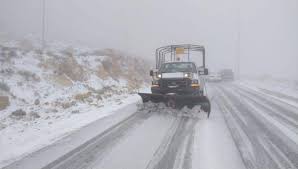 الثلج..بين تجاهل التحذيرات بشأنه واستثمار رقعته البيضاء في فيديوهات فكاهية وخطرة