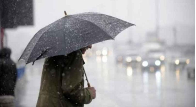 أجواء باردة جدًا وتساقط زخات من المطر شمال ووسط المملكة