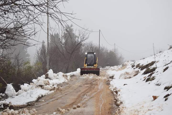 جميع الطرق داخل حدود مناطق بلدية عجلون الكبرى سالكة