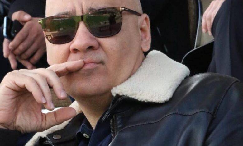 وزير أسبق يصف بعض الأردنيين بـ”التيوس”