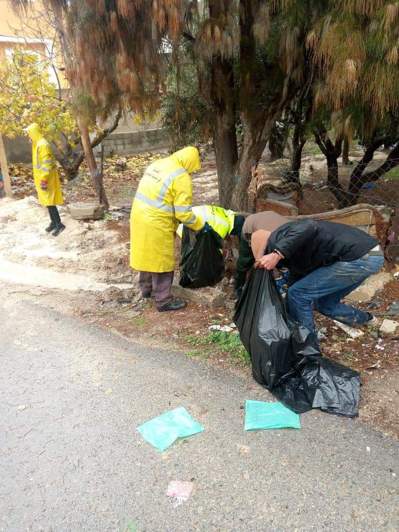 بلدية ذيبان تتعامل 80 بلاغا خلال المنخفض الجوي الماضي