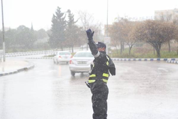 الدوريات الخارجية: لا إغلاقات وحركة سير نشطة على الطرق القادمة من المحافظات