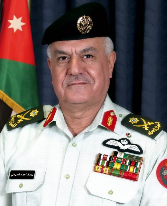 عاجل ...الحنيطي يوجه بتعديل المستوى التعليمي وتحفيز منتسبي القوات المسلحة