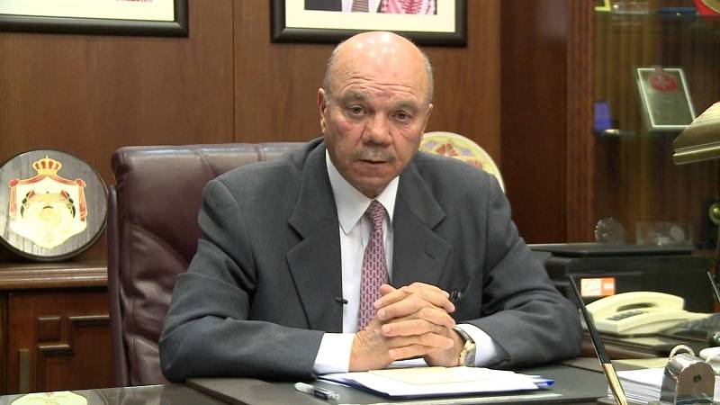 الفايز يعزي أهالي آل العمد  بوفاة بسام أسعد عبدالرحمن