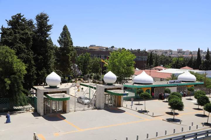 الأردنية : بدء الإمتحانات النهائية ليوم غد الاثنين عند الساعة التاسعة صباحا