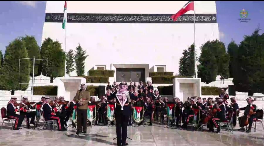 مديرية التوجية المعنوي تطلق  مغناة عهد الهواشم مهداة للملك بمناسبة العيد الستين لميلاده...فيديو