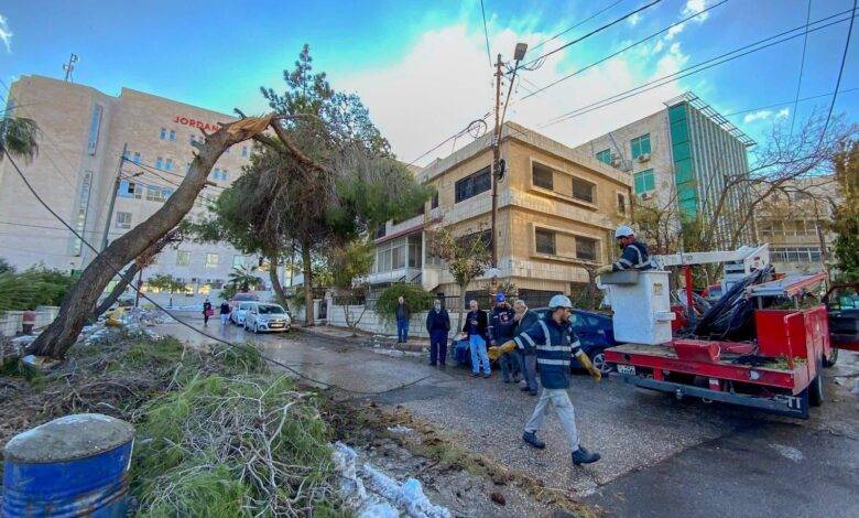 مدير شركة الكهرباء للموظفين: ابقوا على الهمة العالية النابعة من ضميركم المهني