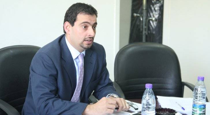 الحموري ينعى والده بكلمات مؤثرة