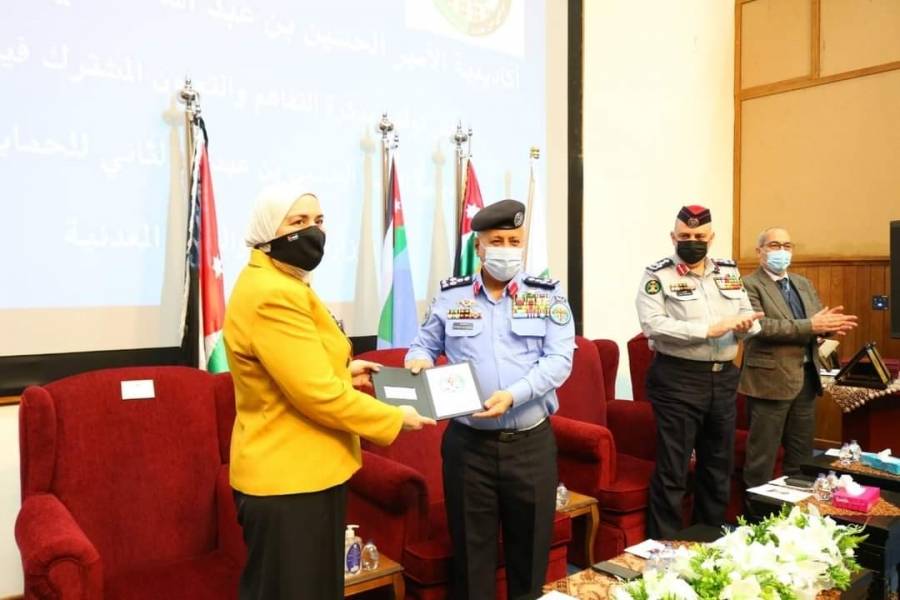 توقيع  مذكرة تفاهم بين مديرية الأمن العام ووزارة الطاقة والثروة المعدنية... صور