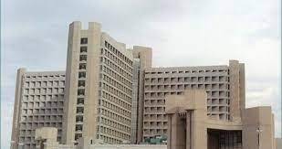 مستشفى الملك المؤسس يعلن التوقف عن استقبال الزوار اعتبارا من اليوم