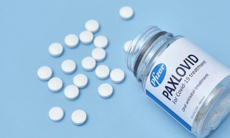الغذاء والدواء: آثار جانبية لأقراص باكسلوفيد المضادة لكورونا