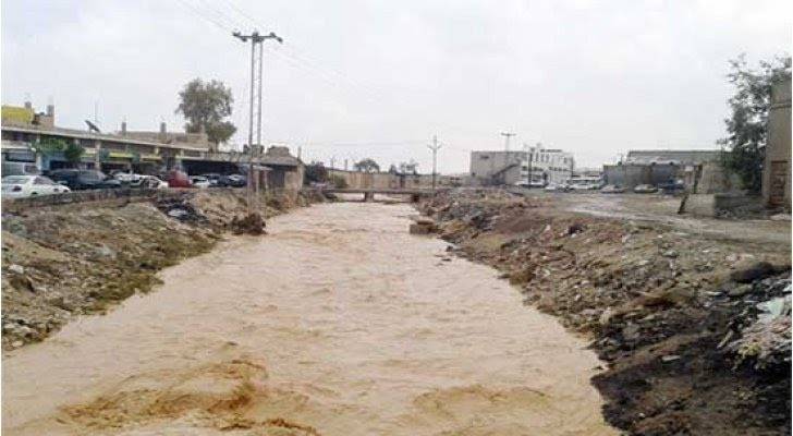 الطفيلة: الأمطار الغزيرة تتسبب بانجراف التربة وتجمعات المياه