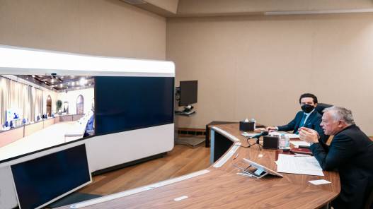 الملك: أولوية المرحلة المقبلة تسريع النمو وتوفير فرص العمل