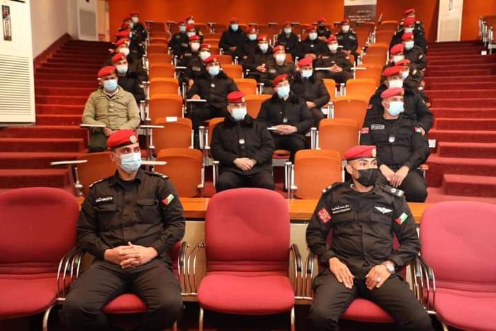محاضرة آلية التعامل في الواجبات والوظائف الطارئة لسرية الشرطة العسكرية الملكية السادسة  الخدمات الطبية الملكية_صور