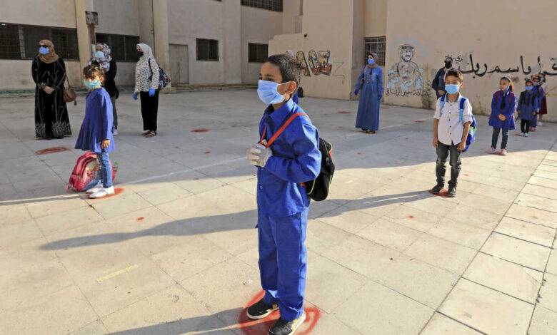 تحذيرات صارمة من تأجيل جديد للفصل الدراسي الثاني