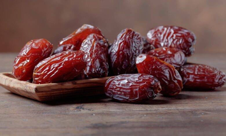 السجن لمستثمر أردني بإنتاج التمر المجهول