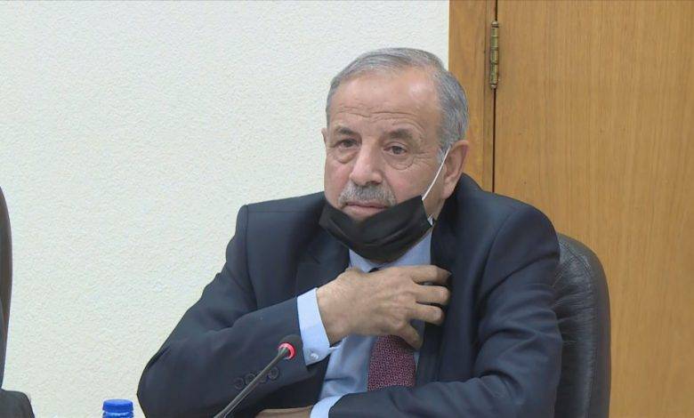 كريشان يعتذر للمواطنين عن اللقاء الأسبوعي لإشعار آخر