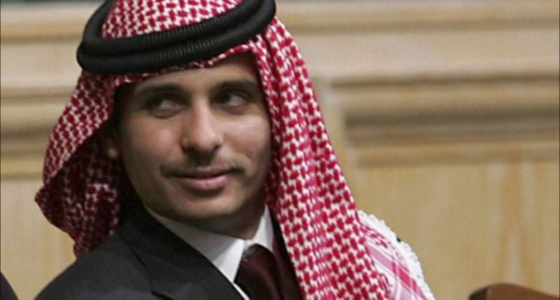 الديوان الملكي الهاشمي في بيان ، ان سمو الأمير حمزة بن الحسين والأميرة بسمة رزقا بمولود أسمياه “محمد” .