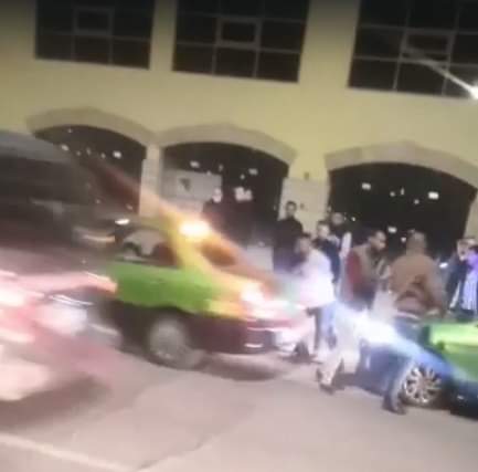 “الأمن”: ضبط شخصين بعد مشاجرة بين سائقي تكسي