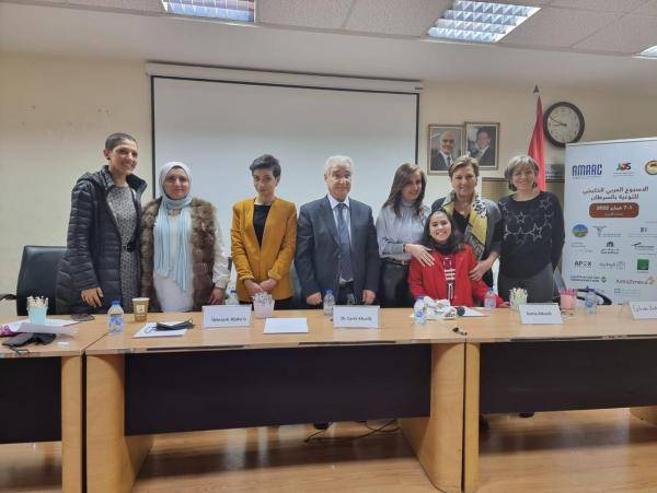 الأسبوع العربي الخليجي للسرطان يوصي باستخدام طرق علاج حديثة