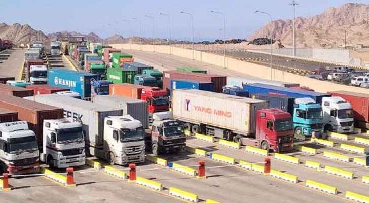 أبو عاقولة: ارتفاع حركة الترانزيت مع سوريا 1000