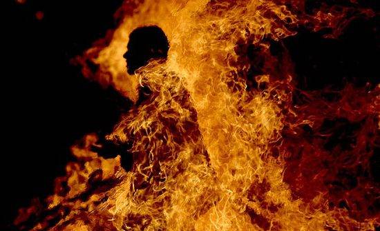 طبربور تمسي على خبر سيّئ.. جثة متفحمة لأربعيني داخل مركبة