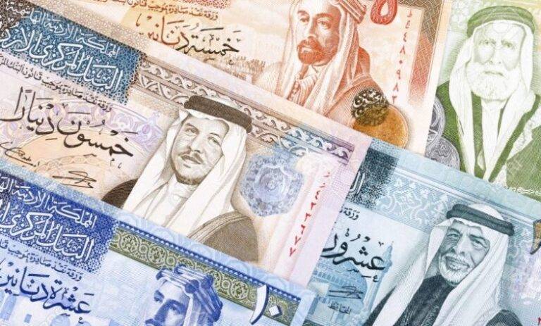 أسماء الفائزين بالسحب على جوائز متلقي مطعوم كورونا