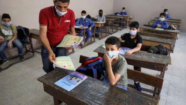 عويس : مستمرون بتطييق التعليم الوجاهي خلال الفصل الثاني