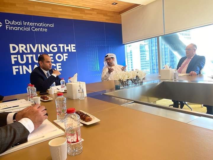 القطارنة يزور مركز دبي المالي العالمي (DIFC)
