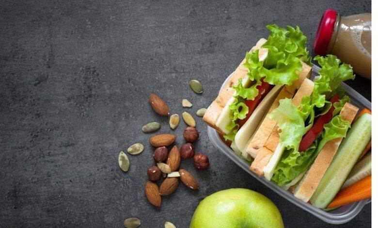 وجبات مجانية لـ28 ألف طالب وطالبة