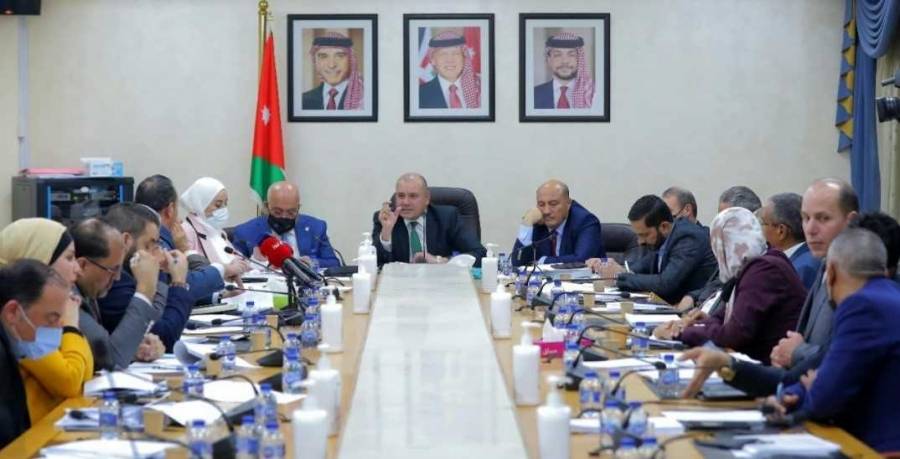 العودات :تدرج في المقاعد المخصصة للأحزاب وصولا لـ65 من إجمالي مقاعد البرلمان