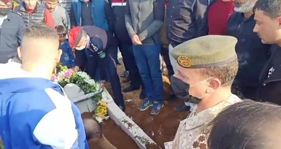 القوات المسلحة تشيع جثمان اللواء المتقاعد قاسم محمد  صالح في بلدة فوعرا... صور وفيديو