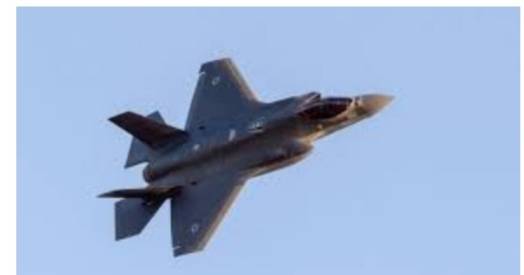 تحليق مكثف لمقاتلات إسرائيلية فوق بيروت