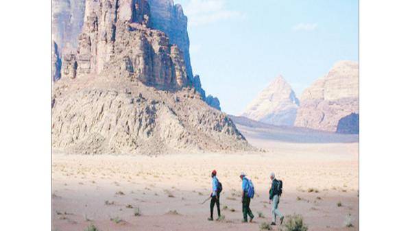 تنشيـط السـيــاحـــة»: رسائـــــل ايجابــيـــة حــــول العالـم بعد إعلان الحكومة اجراءاتها التخفيفية