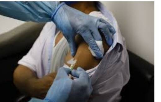 قطر: 2.36 مليون نسمة من السكان تلقوا جرعتي اللقاح