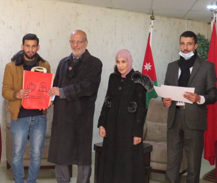 اختتام المستوى الأول من برنامج مهارات التواصل بلغة الإشارة