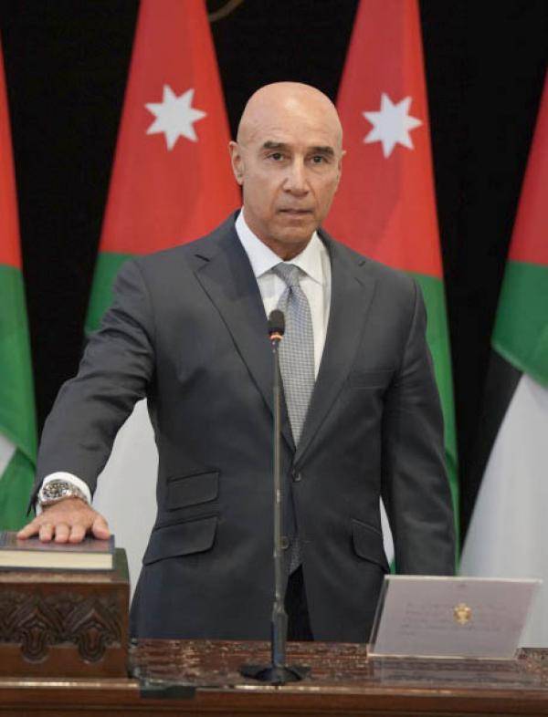 وزير الاستثمار يبحث مع سفير تونس العلاقات الاقتصادية بين البلدين