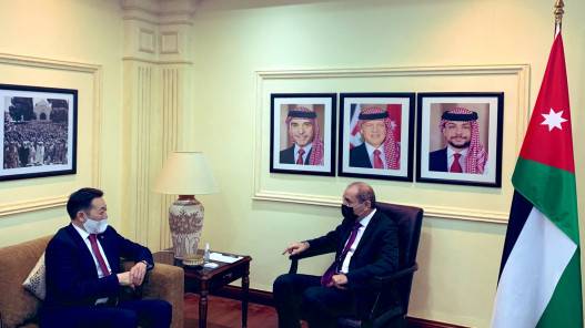 وزير الخارجية يلتقي المدير التنفيذي لسكرتاريا مؤتمر سيكا