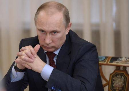 بوتين يتوعد من يحاول منع العملية الروسية في أوكرانيا برد فوري وتاريخي