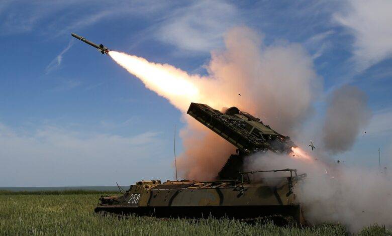 أوكرانيا تتلقى 160 صاروخا روسيا.. إليكم تطورات الساعة الأخيرة