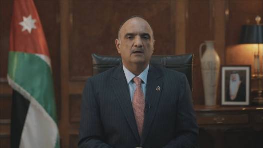 رئيس الوزراء: الحكومة ملتزمة بمخرجات ورشة العمل الاقتصادية الوطنية