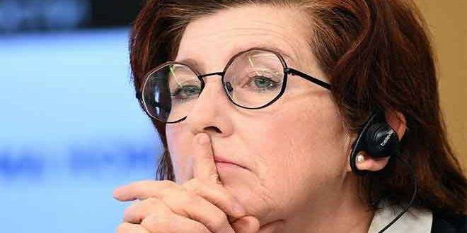 روسيا تستدعي سفيرة كندا في موسكو