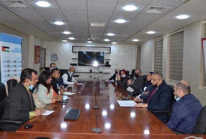 الضمور يلتقي سفيرة بنغلادش لدى المملكة