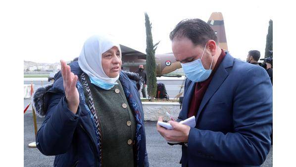التوجيهات الملكية تُعيد أردنيين إلى حضن الوطن برحلة استغرقت 19 ساعة
