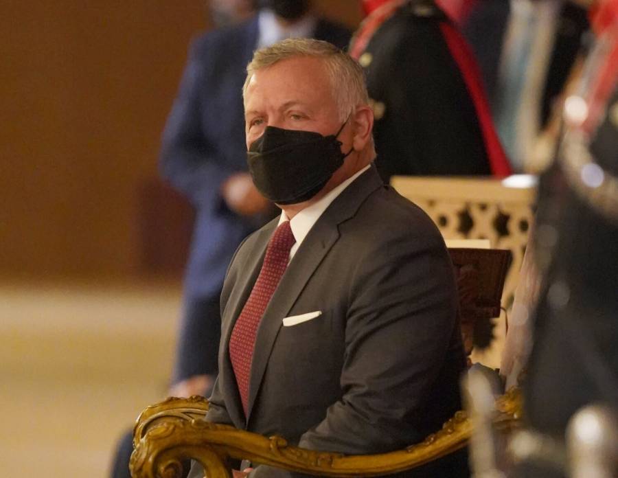 الملك يتقبل أوراق اعتماد سفراء (أسماء)