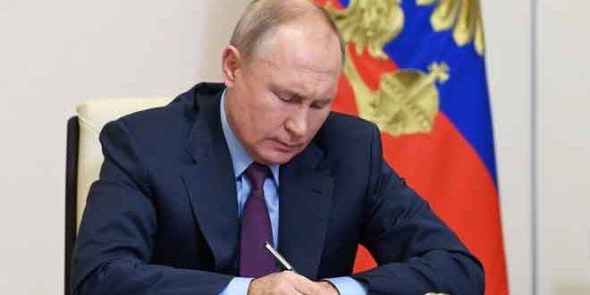 بوتين يوقع مرسوماً لسداد الديون لبعض الأجانب بالروبل