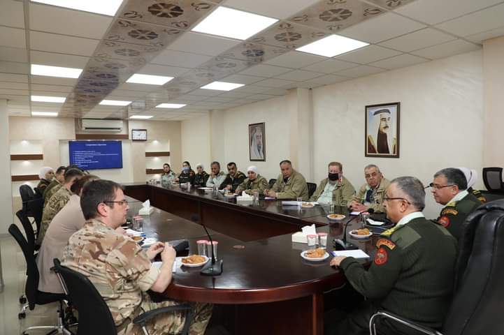 مساعد مدير عام الخدمات الطبية يستقبل وفدا عسكري من المملكة المتحدة _صور