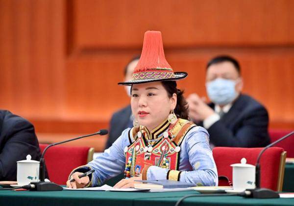 الصين تدرس منح المزيد من مقاعد هيئتها التشريعية للنساء