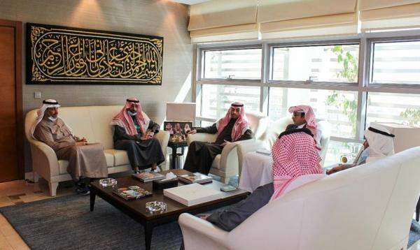 السفير السعودي يبحث جهود مركز الملك سلمان للاغاثة في الأردن